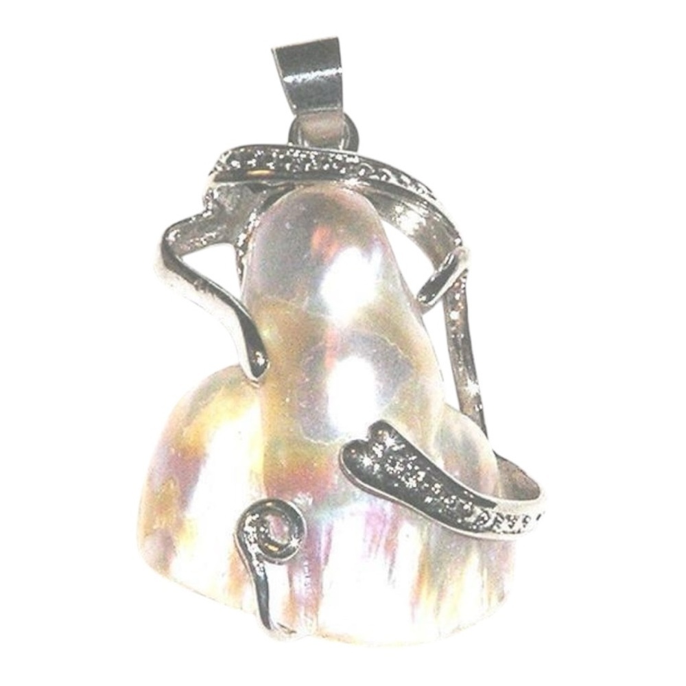 MOP pendant necklace - Gorgeous! 20” chain included - Picture 5 of 7